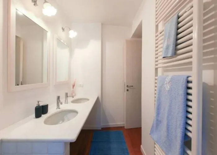 Διαμέρισμα Hozyhome Brera *