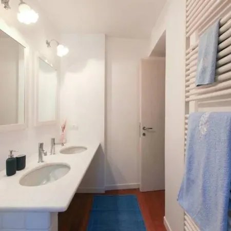 Lägenhet Hozyhome Brera *
